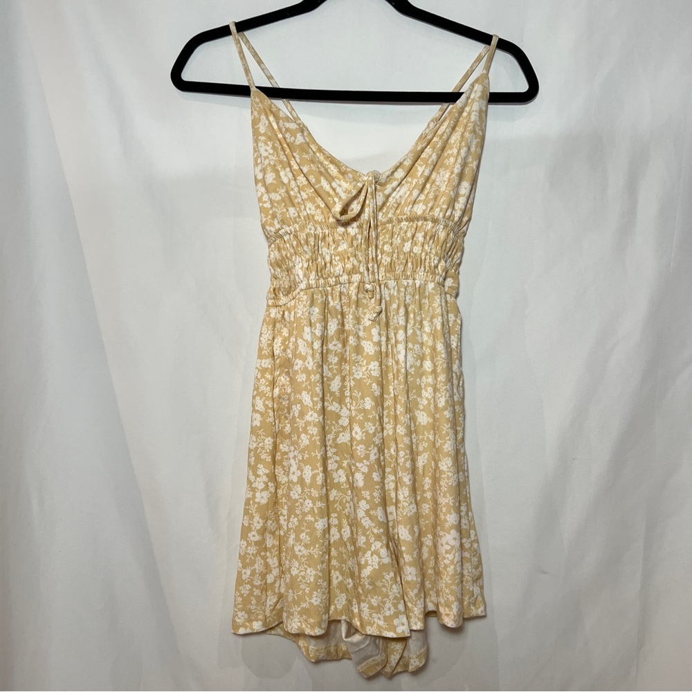 Ardene Women's Floral Crepe Milkmaid Romper in Beige Size Medium